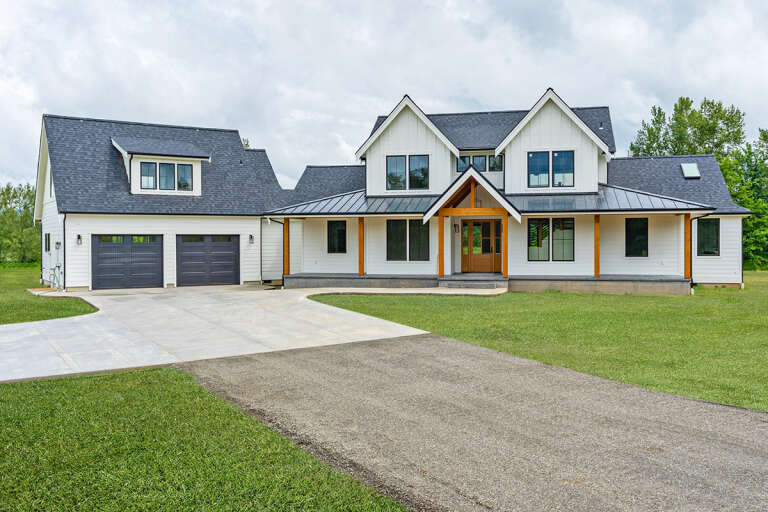 Farmhouse House Plan #2464-00052 Elevation Photo