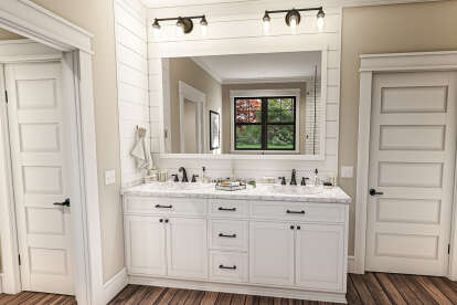Modern Farmhouse House Plan #009-00319 Additional Photo