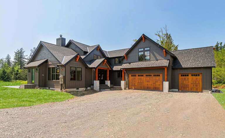 Craftsman House Plan #2464-00063 Build Photo