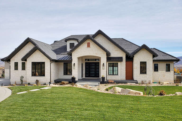 House Plan House Plan #28541 Front Elevation 