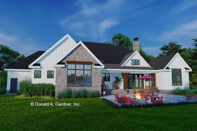 Modern Farmhouse House Plan #2865-00373 Elevation Photo