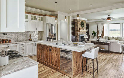 Modern Farmhouse House Plan #699-00362 Additional Photo