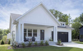 Modern Farmhouse House Plan #1637-00162 Elevation Photo