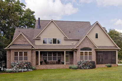 Traditional House Plan #2865-00381 Build Photo