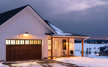 Modern Farmhouse House Plan #5631-00223 Build Photo