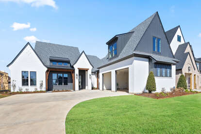 Modern Farmhouse House Plan #4534-00106 Build Photo