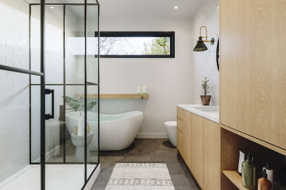 Modern Transitional House Plan #034-01331 Additional Photo