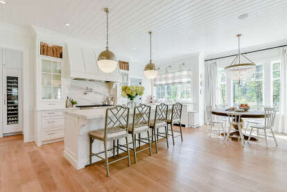Cape Cod House Plan #8937-00011 Build Photo