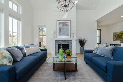 Modern Farmhouse House Plan #8937-00030 Build Photo