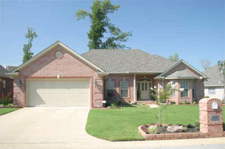 Ranch House Plan #110-00107 Elevation Photo