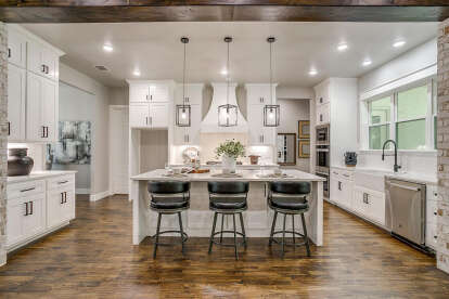 Southern House Plan #4534-00128 Build Photo