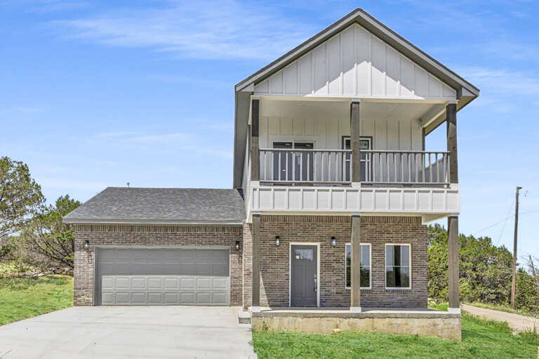 House Plan House Plan #31377 Front Elevation 