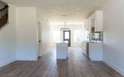 Traditional House Plan #9185-00017 Build Photo