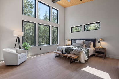 Contemporary House Plan #2464-00136 Build Photo