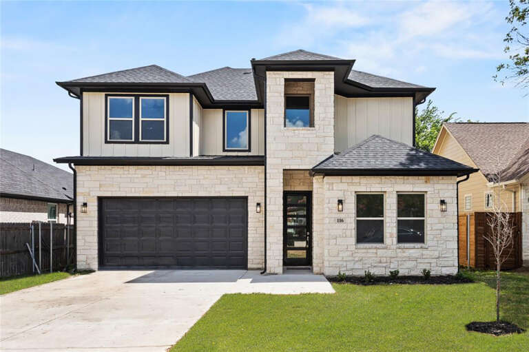 House Plan House Plan #31501 Front Elevation 
