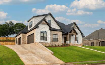 Craftsman House Plan #1070-00305 Build Photo