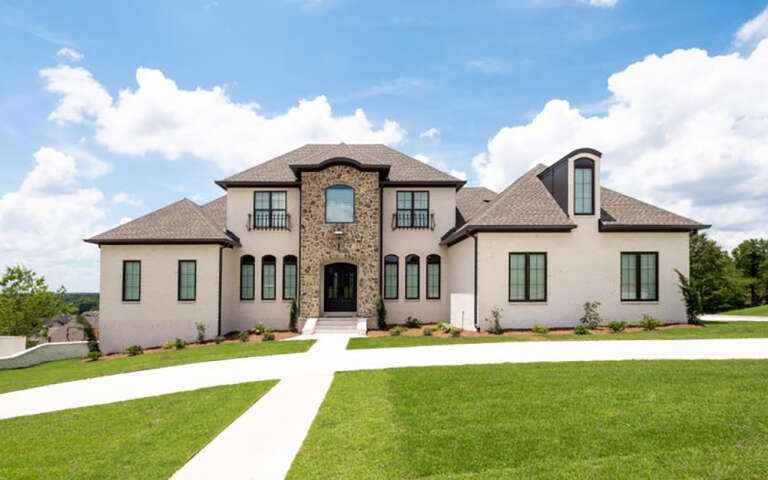 House Plan House Plan #31712 Front Elevation 