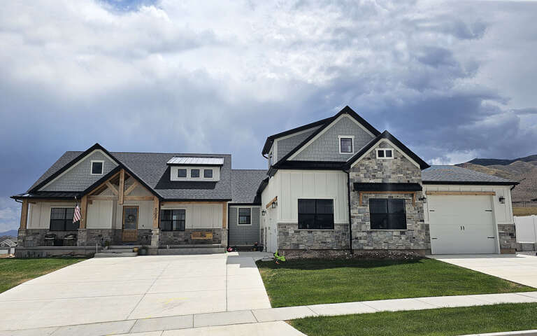 House Plan House Plan #31875 Front Elevation 