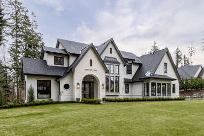 Modern Transitional House Plan #8937-00104 Build Photo