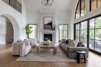 Modern Transitional House Plan #8937-00104 Build Photo