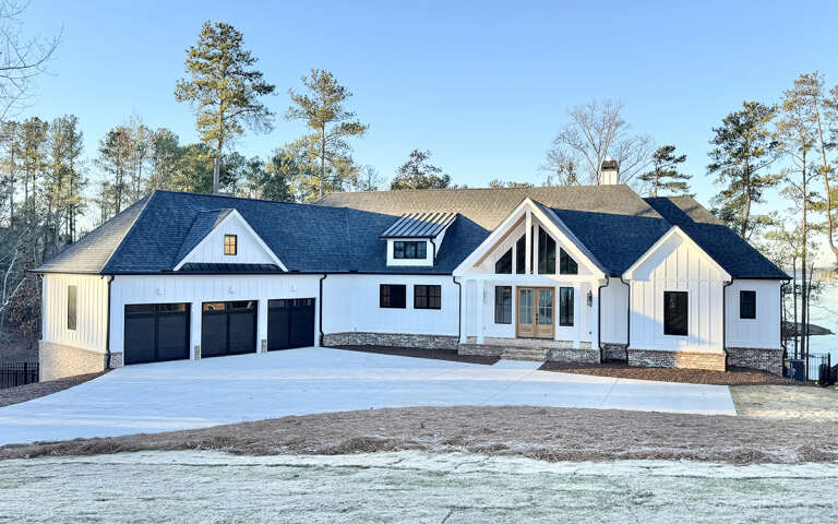 House Plan House Plan #31988 Angled Front Elevation