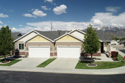 Traditional House Plan #2802-00321 Build Photo