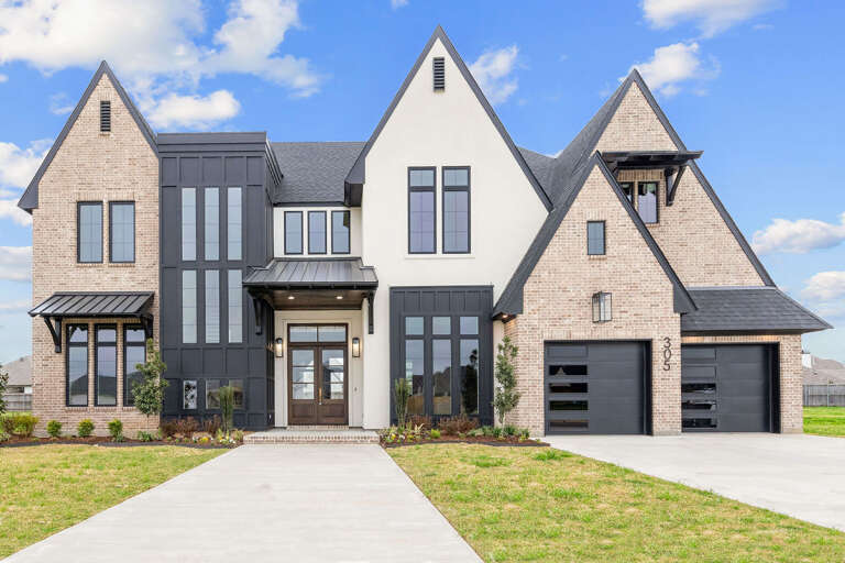 House Plan House Plan #32270 Front Elevation 