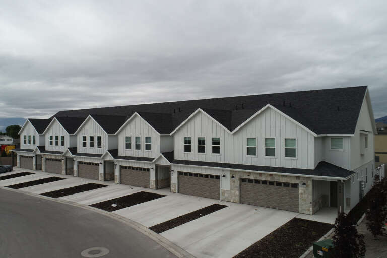 Modern Farmhouse Sixplex Plan - 2,110 Square Feet, 3 Bedrooms, 2.5 ...