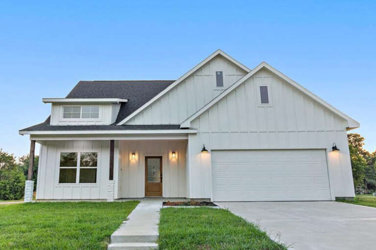House Plan House Plan #32546 Front Elevation 