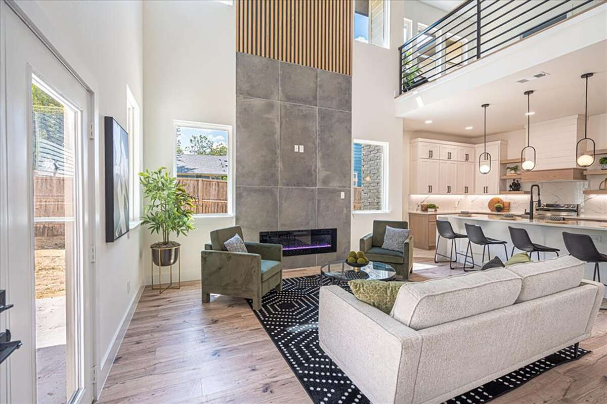 Master Distributor of Plumbing, Lighting, & Connected Home