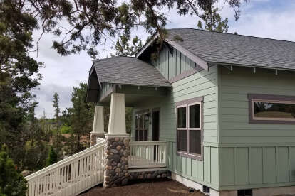 Craftsman House Plan #7011-00007 Build Photo