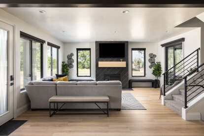 Modern House Plan #5631-00277 Build Photo