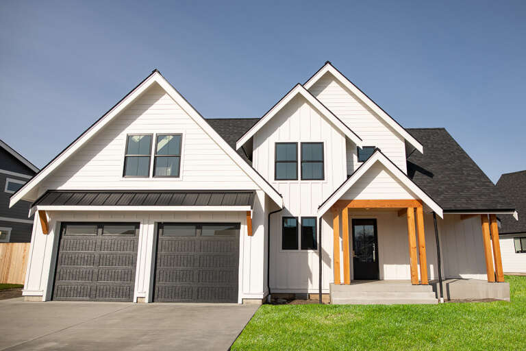 House Plan House Plan #33271 Front Elevation 