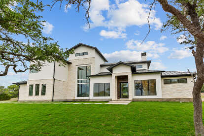 Contemporary House Plan #8314-00043 Build Photo