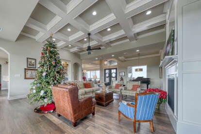 Craftsman House Plan #8314-00044 Build Photo