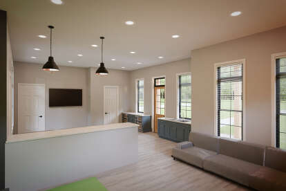 Modern Farmhouse House Plan #1958-00054 Additional Photo
