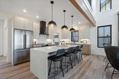 Modern Farmhouse House Plan #2464-00185 Build Photo