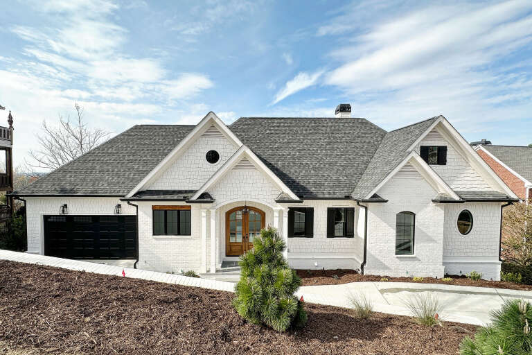 House Plan House Plan #33995 Front Elevation 