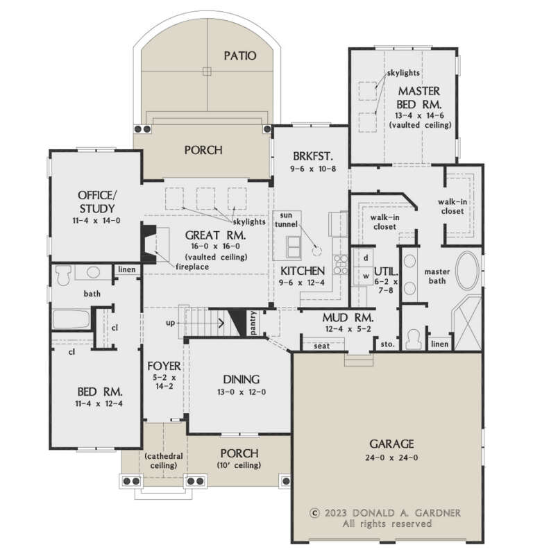 House Plan House Plan #34615 Drawing 1
