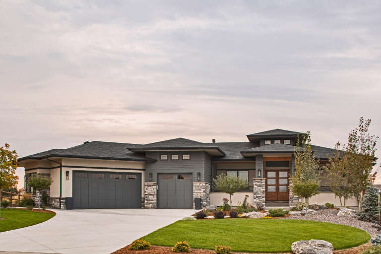 House Plan House Plan #34949 Front Elevation