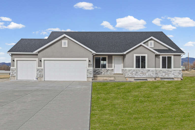 House Plan House Plan #34957 Front Elevation