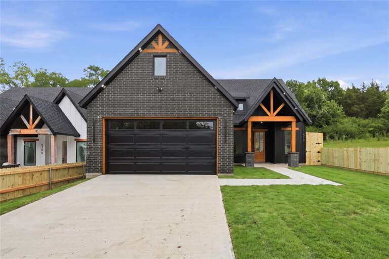 House Plan House Plan #35319 Front Elevation
