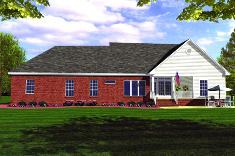 Ranch House Plan #348-00062 Elevation Photo