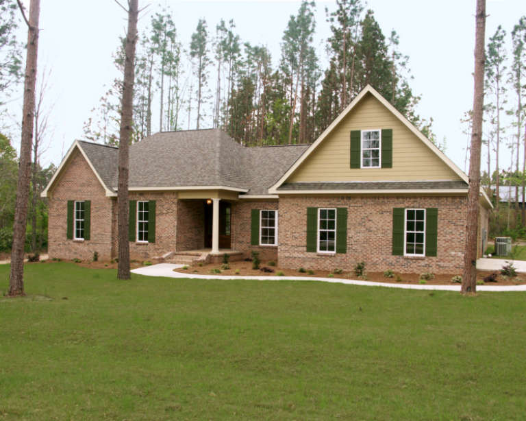 Traditional House Plan #348-00131 Elevation Photo