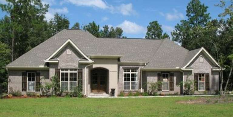Traditional House Plan #348-00142 Elevation Photo