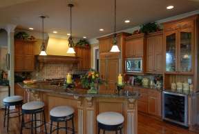French Country House Plan #699-00004 Additional Photo