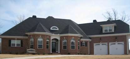 4 Bed, 3 Bath, 3139 Square Foot House Plan - #286-00053