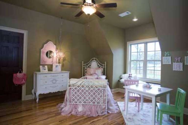 Country House Plan #110-00810 Additional Photo