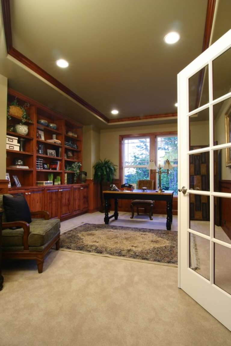 Craftsman House Plan #341-00021 Additional Photo