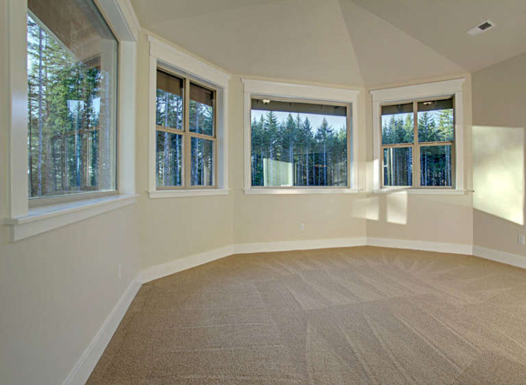 Luxury House Plan #341-00026 Additional Photo